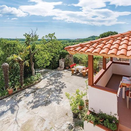 Awesome Home In Porec With House Sea View Exterior foto